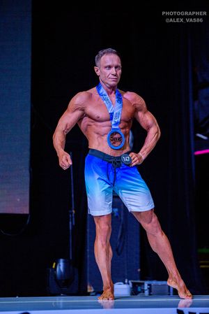 MEN‘S PHYSIQUE МАСТЕРА +40